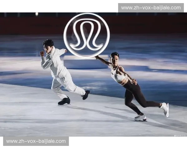 花样滑冰拉伸：优雅姿态与力量的秘密练习